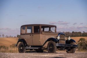 1930 AC4 limousine